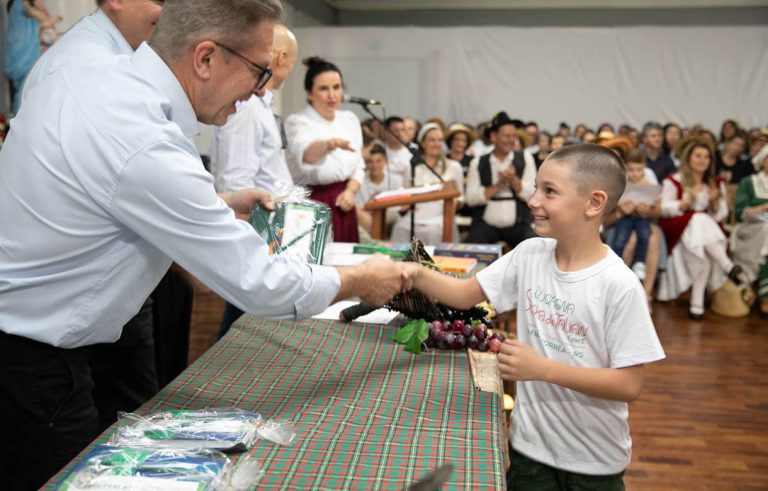 cucagna escola de talian serafina